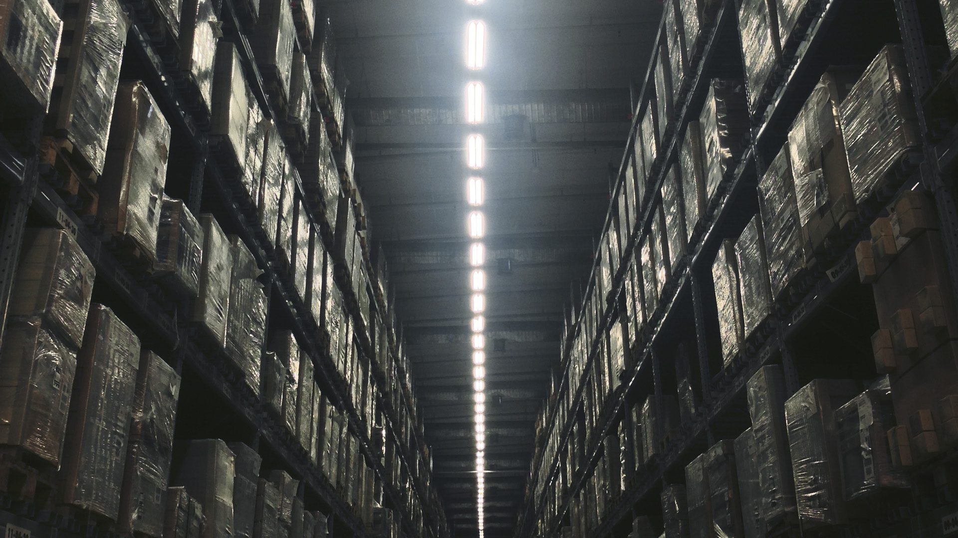 high bay lights in warehouse
